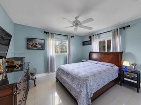 4221 NE 16th Ave, Oakland Park FL 33334