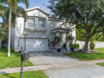 85 Gables Blvd