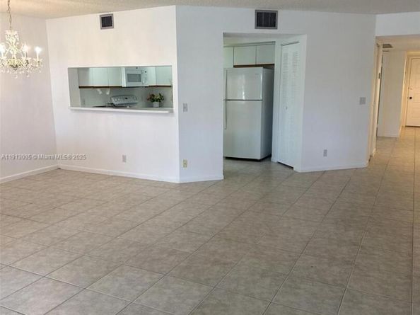13001 SW 15th Ct 202T, Pembroke Pines FL 33027