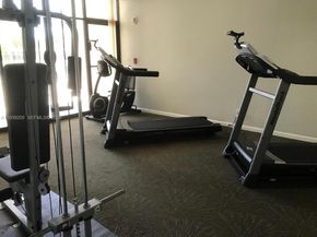 2425 Presidential Way 703, West Palm Beach FL 33401