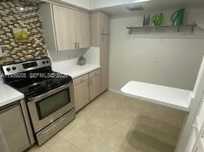 2425 Presidential Way 703, West Palm Beach FL 33401