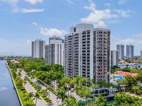 3598 Yacht Club Dr 601+DEN, Aventura FL 33180