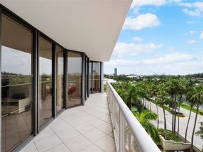 3598 Yacht Club Dr 601+DEN, Aventura FL 33180