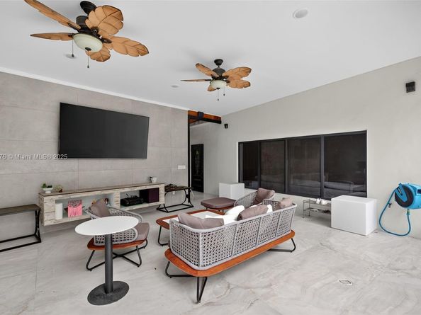 3000 Riverland Rd, Fort Lauderdale FL 33312