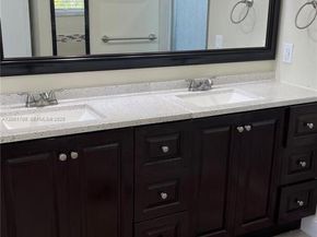 19409 NW 24th Pl, Pembroke Pines FL 33029