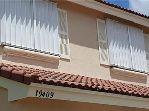 19409 NW 24th Pl, Pembroke Pines FL 33029