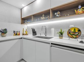 6801 Indian Creek Dr 304, Miami Beach FL 33141