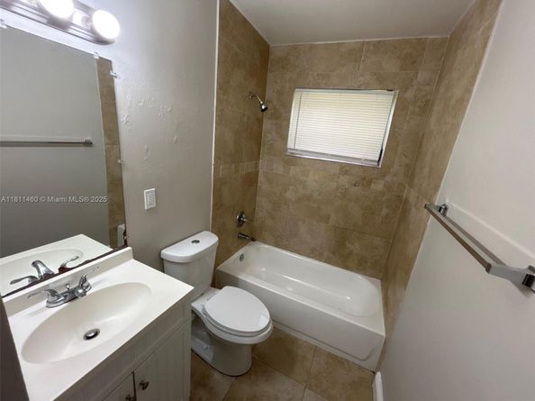 20130 NW 15th Ave, Miami Gardens FL 33169