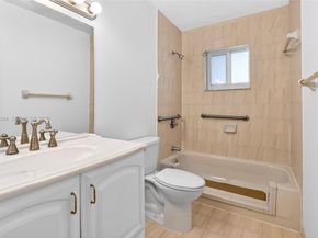 11211 SW 138th Ter, Miami FL 33176