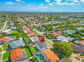 2023 SW 99th Ave, Miami FL 33165