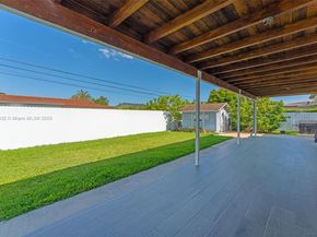 2023 SW 99th Ave, Miami FL 33165