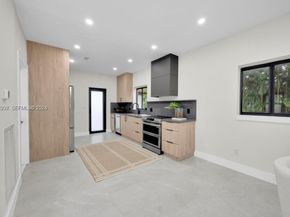 305 Fluvia Ave, Coral Gables FL 33134