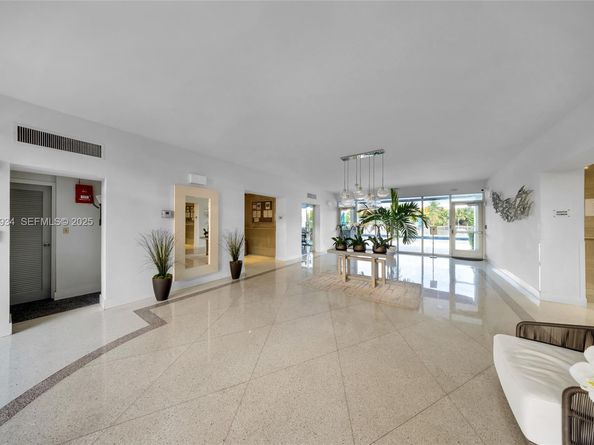 9381 E Bay Harbor Dr 504N, Bay Harbor Islands FL 33154