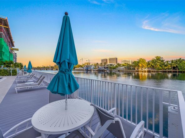 9381 E Bay Harbor Dr 504N, Bay Harbor Islands FL 33154