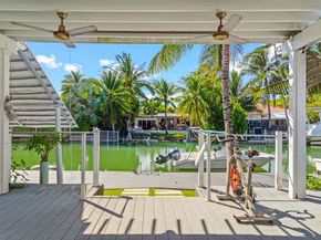 7970 Hawthorne Ave, Miami Beach FL 33141