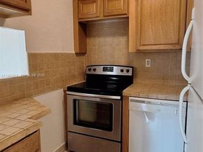 5901 Washington St 251, Hollywood FL 33023