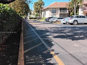 5901 Washington St 251, Hollywood FL 33023