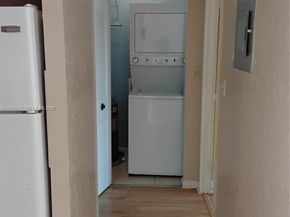 5901 Washington St 251, Hollywood FL 33023