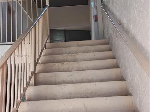 5901 Washington St 251, Hollywood FL 33023