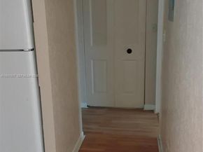 5901 Washington St 251, Hollywood FL 33023