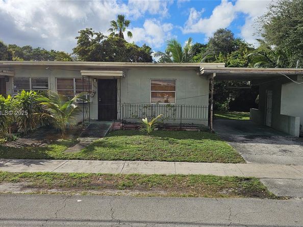 17000-17002 NE 3rd Ct, North Miami Beach FL 33162