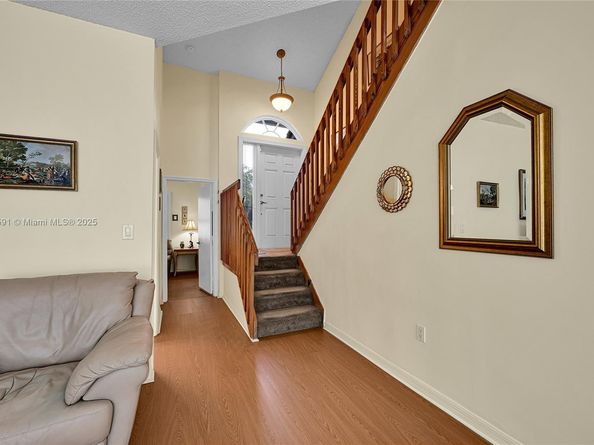 3155 N 37th Ave, Hollywood FL 33021