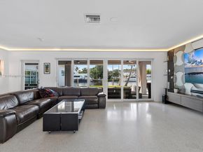 1321 Tangelo Isle, Fort Lauderdale FL 33315