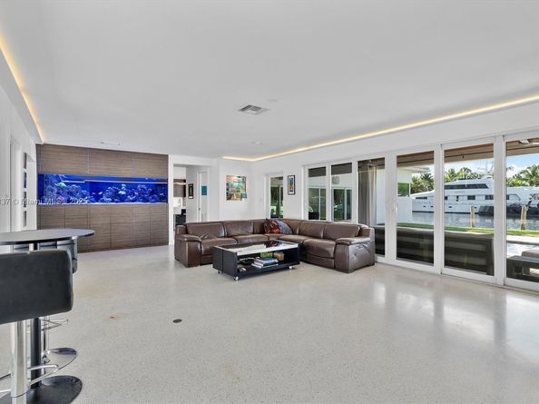 1321 Tangelo Isle, Fort Lauderdale FL 33315