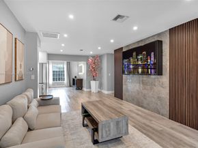 181 SW 76th Ter, Margate FL 33068