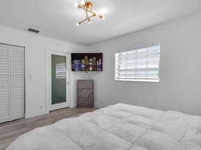 181 SW 76th Ter, Margate FL 33068