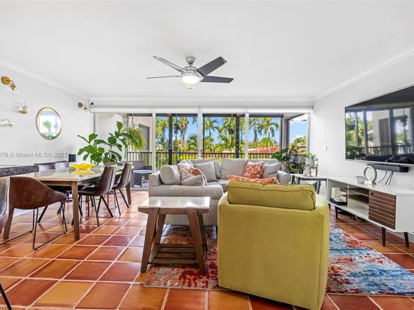 1100 SE 5th Ct 2, Pompano Beach FL 33060