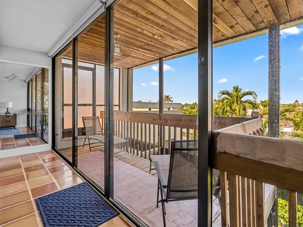 1100 SE 5th Ct 2, Pompano Beach FL 33060