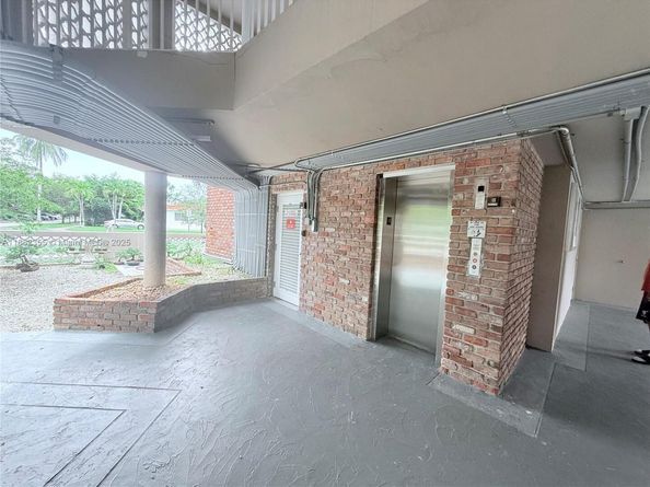 6580 Santona St A31, Coral Gables FL 33146