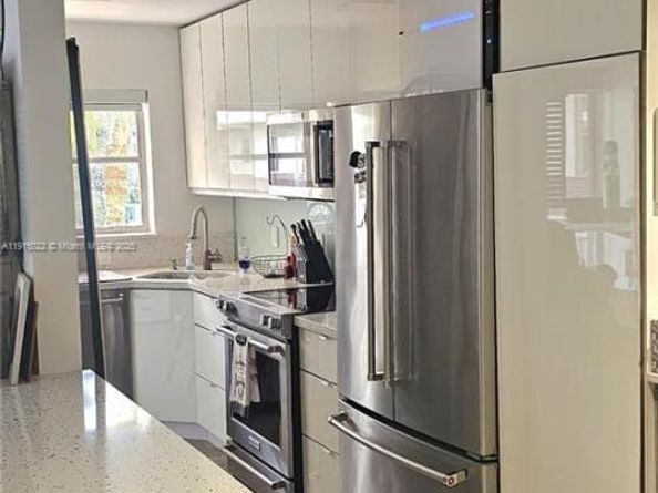 2400 S Ocean Dr 104, Hollywood FL 33019