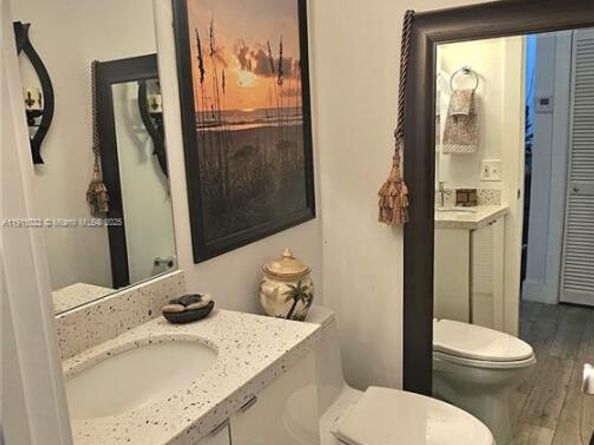 2400 S Ocean Dr 104, Hollywood FL 33019