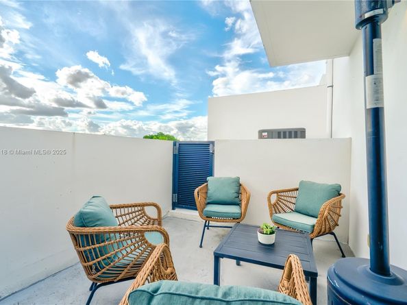 2926 Bird Ave 2, Miami FL 33133
