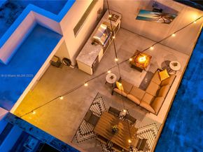 2926 Bird Ave 2, Miami FL 33133