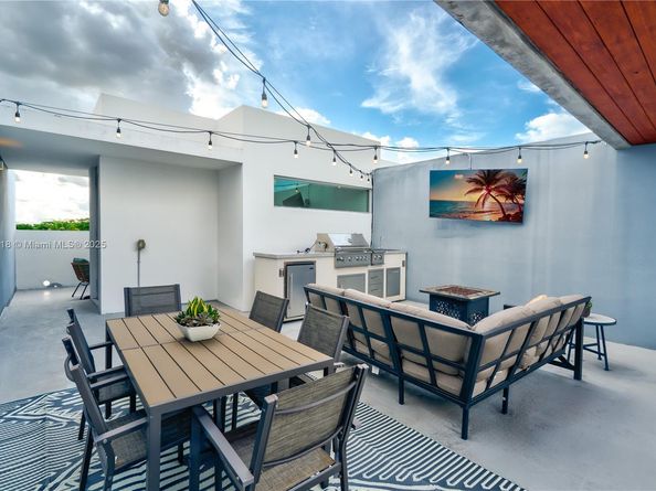 2926 Bird Ave 2, Miami FL 33133