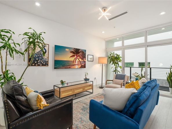 2926 Bird Ave 2, Miami FL 33133