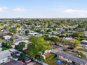 11065 SW 52nd Dr, Miami FL 33165