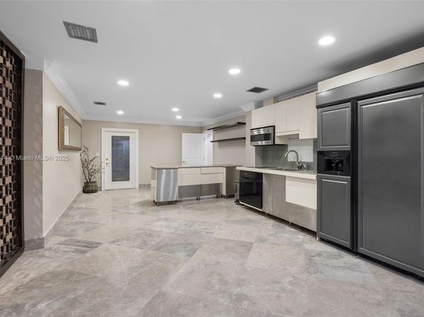 3601 Matheson Ave, Miami FL 33133