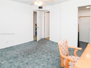 110 Royal Park Dr 2H, Oakland Park FL 33309