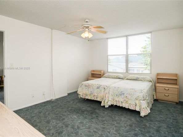 110 Royal Park Dr 2H, Oakland Park FL 33309
