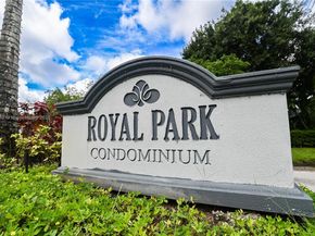 110 Royal Park Dr 2H, Oakland Park FL 33309