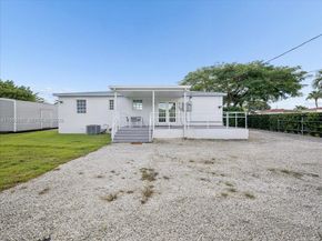 6891 SW 26th Ter, Miami FL 33155