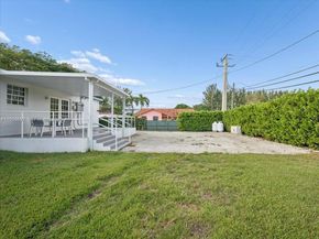 6891 SW 26th Ter, Miami FL 33155