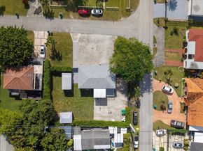 6891 SW 26th Ter, Miami FL 33155