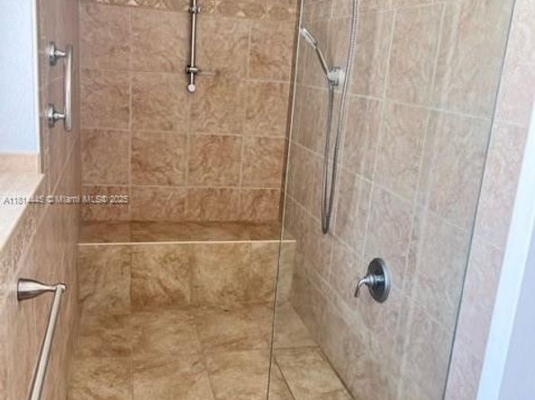 958 Mockingbird Ln 511, Plantation FL 33324