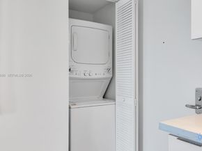 2602 E Hallandale Beach Blvd R506, Hallandale Beach FL 33009