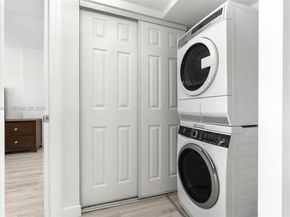 16 Royal Palm Way 205, Boca Raton FL 33432